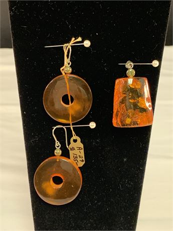 Stunning AMBER PENDANT and Pieced Earrings