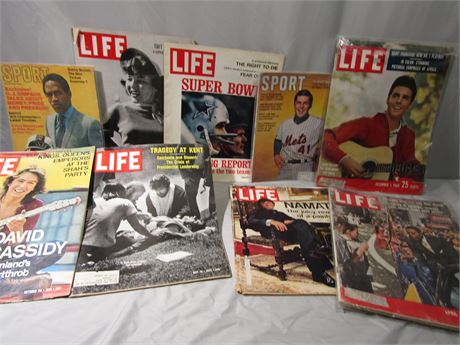 Vintage Life and Sports Magazines