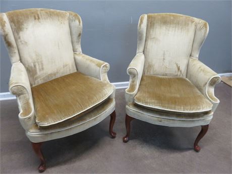 LAINE OF HICKORY Wingback Arm Chairs