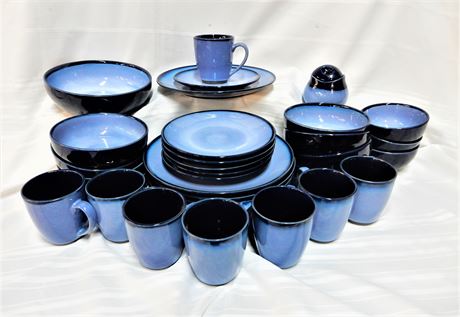 Sango Pottery Set (33)