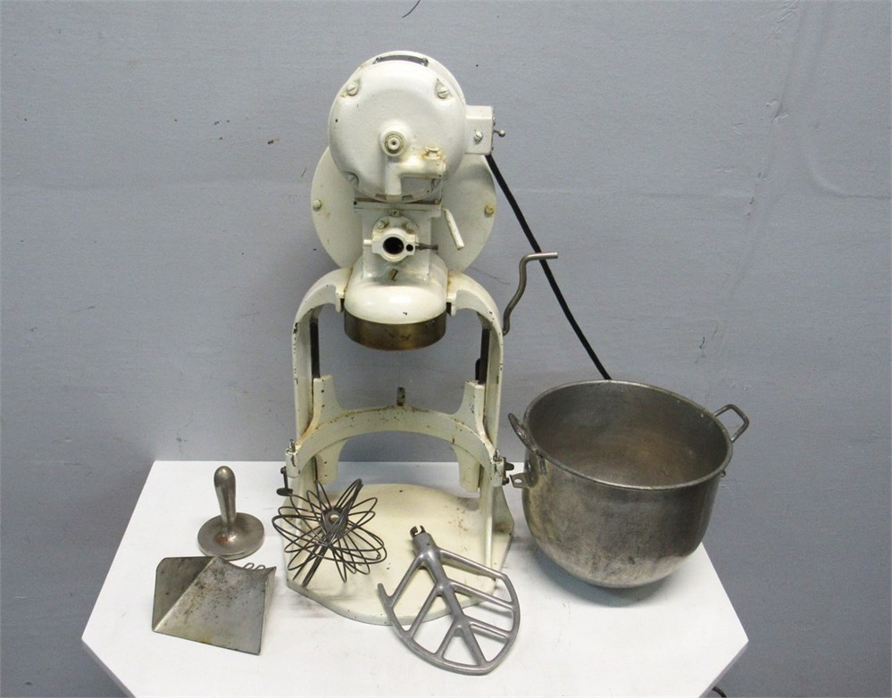 Transitional Design Online Auctions Hobart Commercial Mixer Model C10