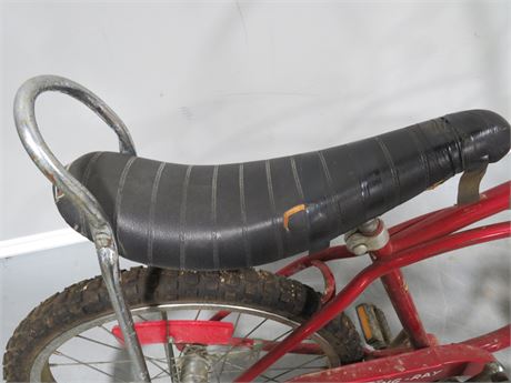 Vintage schwinn outlet bicycle seats