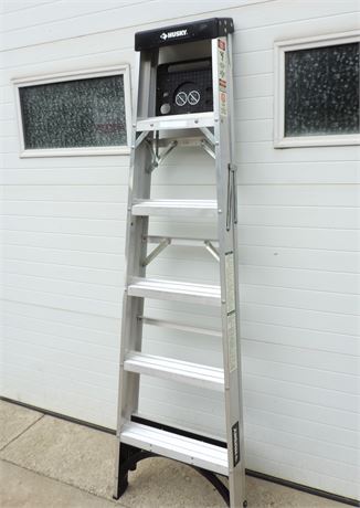 HUSKY 6' Aluminum Ladder