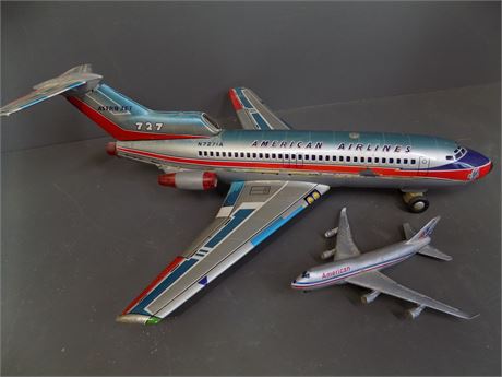 American Airline Planes