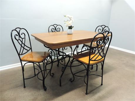 Wrought Iron / Solid Wood Bistro Style Dining Table / Four Chairs