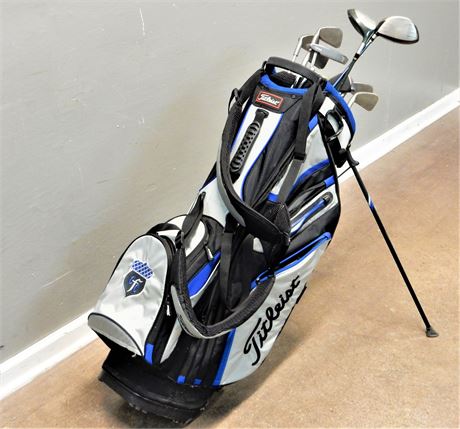 Titleist Golf Bag with Golf Clubs