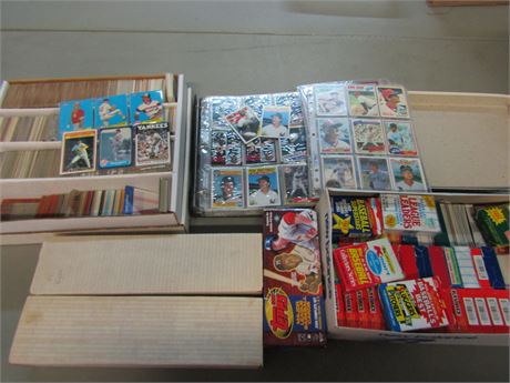 Large Collection with Rookies of Stars Rickey Henderson Barry Bonds Bo Jackson