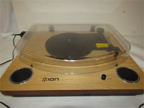 Ion Audio Vinyl Record Player