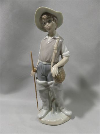 LLADRO Going Fishing Porcelain Figurine