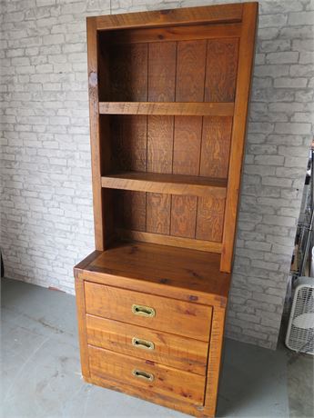 YOUNG-HINKLE Bookcase Chest
