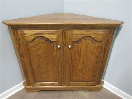 Corner Cabinet Solid Wood with Swing Doors and Storage