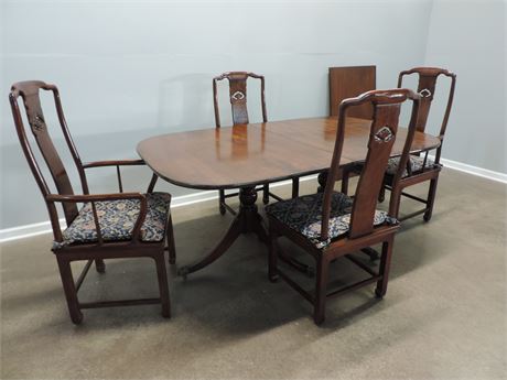 Dining Table / Four Chairs