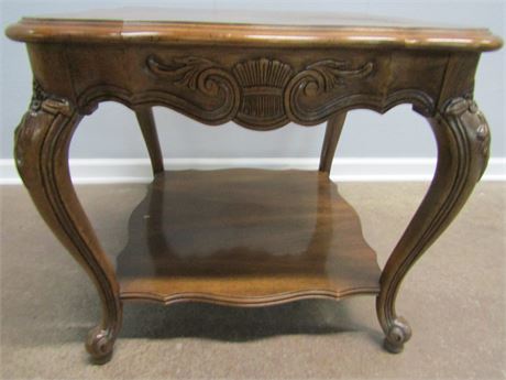 Vintage Gordon's Country French End Table