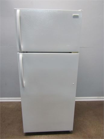 Tappan Refrigerator Model TRT16NRHW0, in White