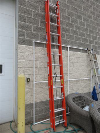 WERNER 24-ft. Type 1A Fiberglass Extension Ladder