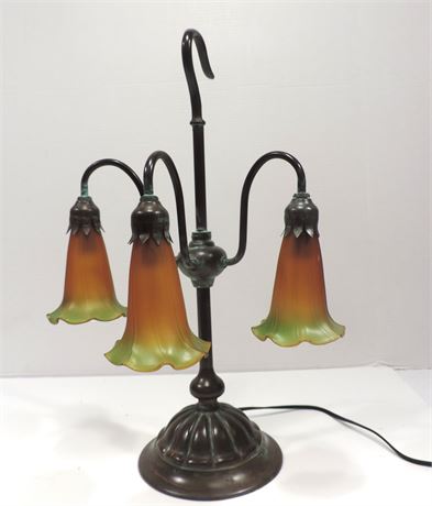 Tulip Horn Glass Lamp