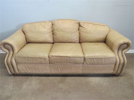 SMITH BROTHERS Leather Sofa