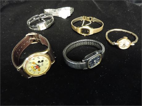 Vintage Watches / Walt Disney / Timex / Wittnauer