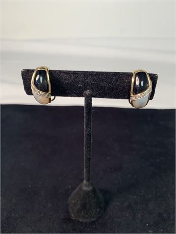 14kt Black Onyx Diamond Earrings