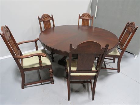 Jacobean Style Oak/Cherry Dining Table Set