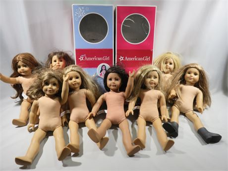 8 AMERICAN GIRL Dolls