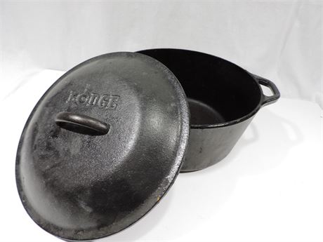 Vintage Cast Iron LODGE Pot