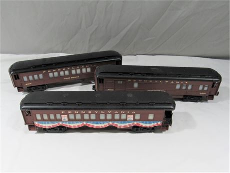 3 Lionel O-Scale Pennsylvania Railway Illuminated Cars with Boxes