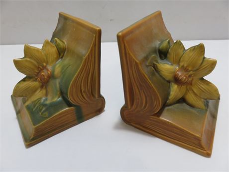 ROSEVILLE POTTERY Clematis Bookends