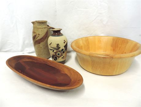 Pottery from Mexico / Wooden Bowls