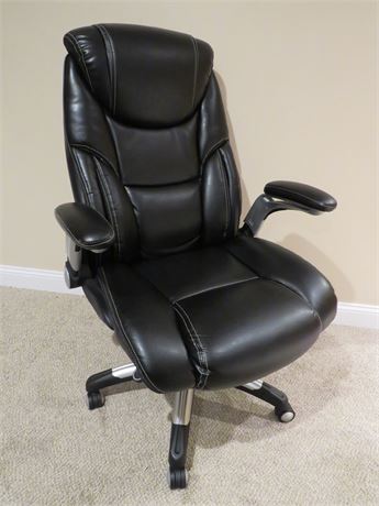 REALSPACE Torval Big & Tall Leather High-Back Executive Chair