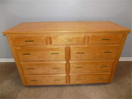 Solid Wood Drawer Dresser