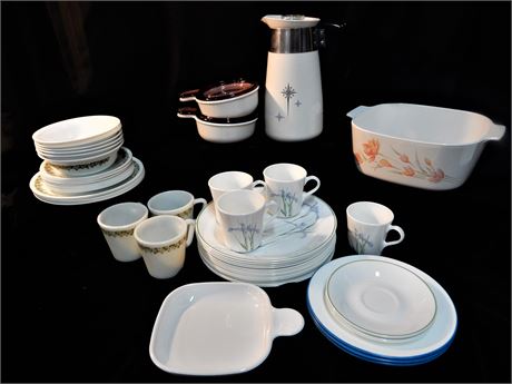 Vintage Discontinued Corningware Lot
