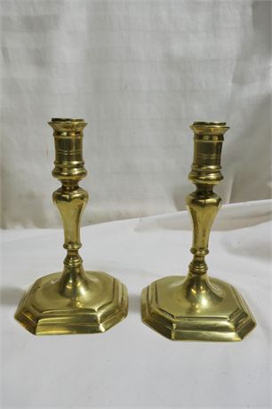 Vintage Virginia Metal Crafters Brass Weighted Taper Candle stick Holder Pair