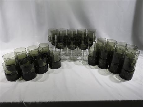 Vintage 36-Piece Double Wall Glass Set