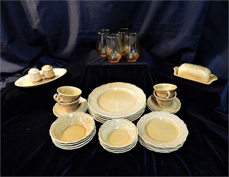 Regency Canonsburg Pottery Company Dinnerware