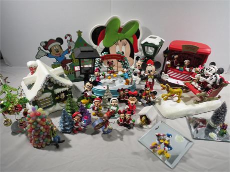 DISNEY Christmas Decoratives & Figurines