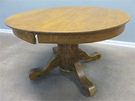 Vintage Tiger Oak Pedestal Table
