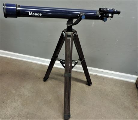 Meade Altazimuth Refracting Telescope with Tripod