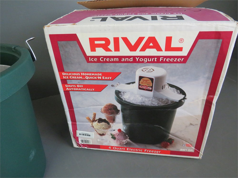Transitional Design Online Auctions RIVAL Ice Cream and Yogurt Freezer