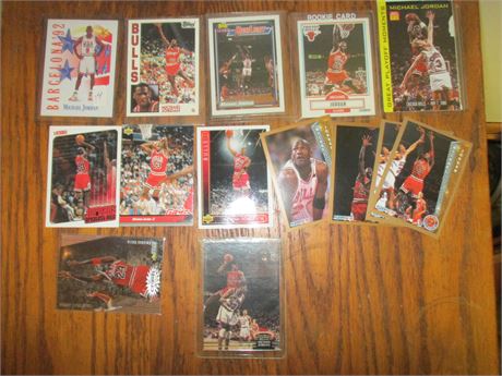 Quality (14 ) Nice High Grade Michael Jordan Card Lot - includes #26 and #52.