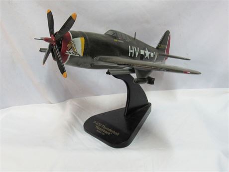 Toys & Models Corp. 1:32 Scale Wood Model Airplane - P-47D Thunderbolt Razorback