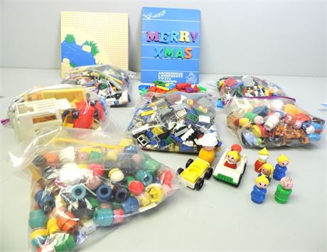 LEGO Building Set / Magnetic Letters