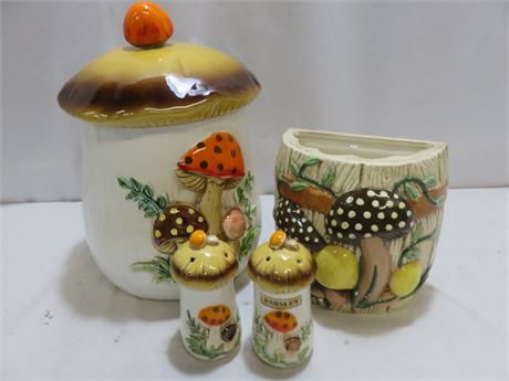 Vintage 1977 Sears Roebuck "Merry Mushroom" Ceramic Canister