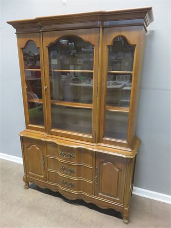 BASSETT FURNITURE French Provincial China Cabinet
