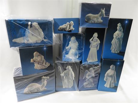 AVON Porcelain Nativity Figurines