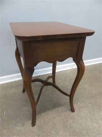 Queen Anne Cherry End Table