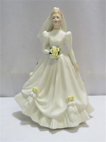 Vintage Royal Doulton Figurine - Bride (Ivory) HN3285 - 1990 with Tag
