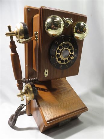 THOMAS Collector's Edition Old Fashioned Telephone