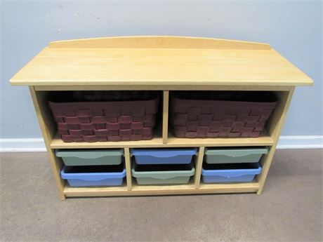 Storage Cabinet/Bench with 5 Cubby's
