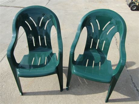 Green Outdoor Chairs